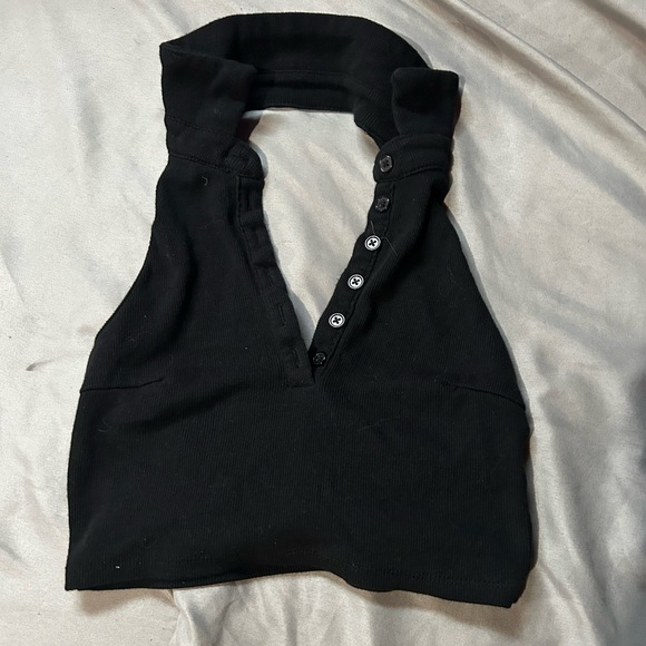 Sleeveless Crop Top - Picture 1 of 3